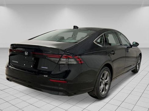 New 2025 Honda Accord EX-L image 7