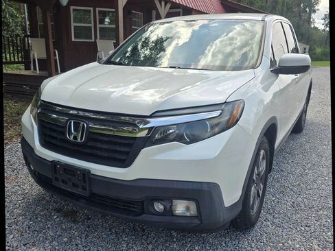 Used 2018 Honda Ridgeline RTL-T image 2