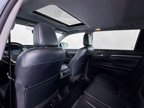 Used 2018 Toyota Highlander Limited image 18