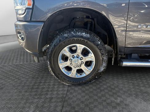 Used 2021 RAM 2500 Big Horn w/ Level B Equipment Group image 9