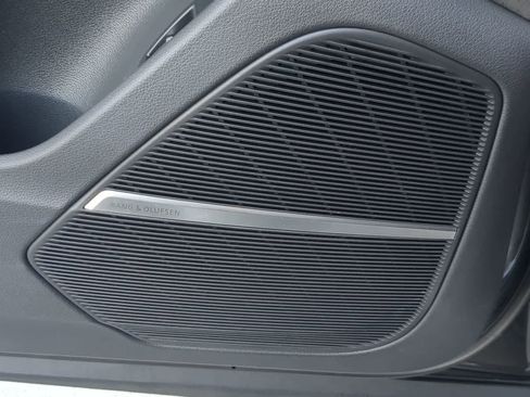 Used 2021 Audi SQ8 Prestige image 32