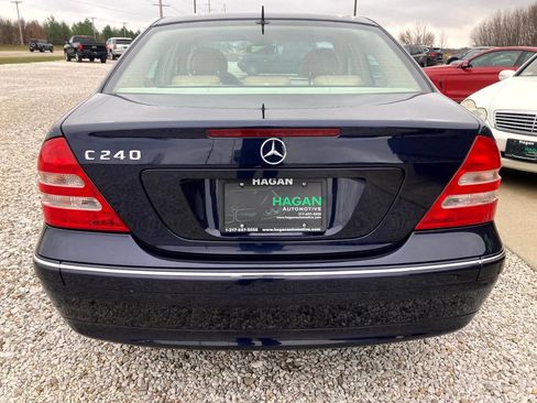 Used 2002 Mercedes-Benz C 240 Sedan image 10