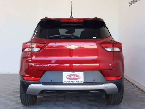 Used 2021 Chevrolet TrailBlazer LT w/ Convenience Package FWD image 6