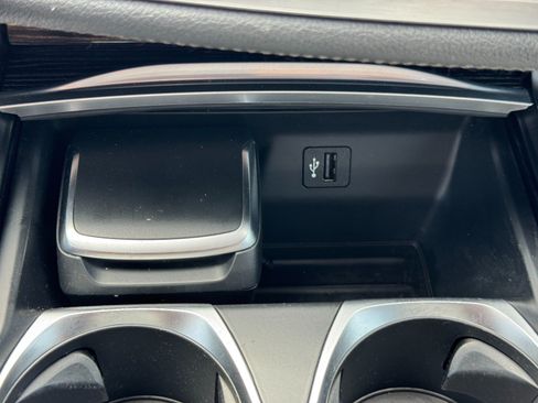 Used 2019 BMW 740i w/ M Sport Package RWD image 30