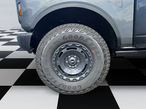 New 2025 Ford Bronco Badlands w/ Sasquatch Package image 14