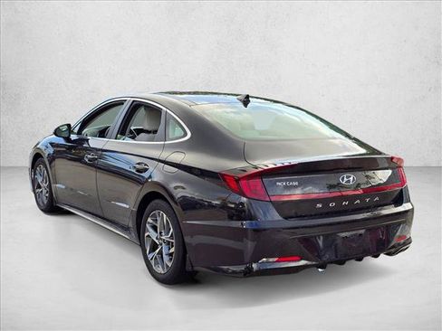 Used 2023 Hyundai Sonata SEL w/ Convenience Package FWD image 4