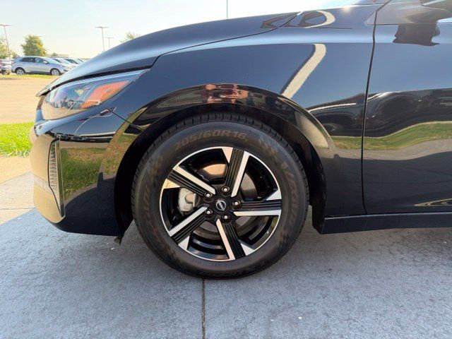 Used 2024 Nissan Sentra SV FWD image 4