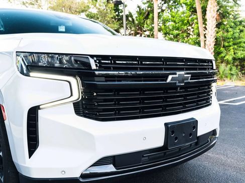 Used 2024 Chevrolet Suburban RST w/ Sport Performance Package RWD image 30