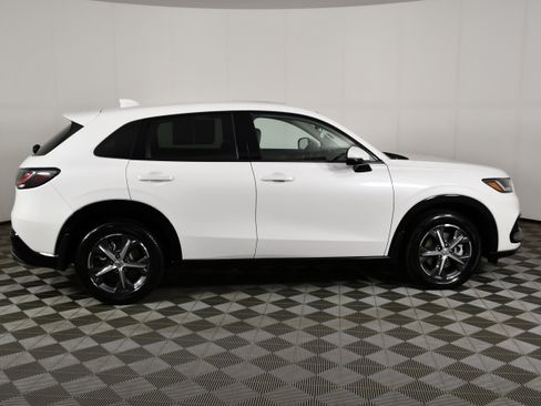 Used 2025 Honda HR-V EX-L image 5