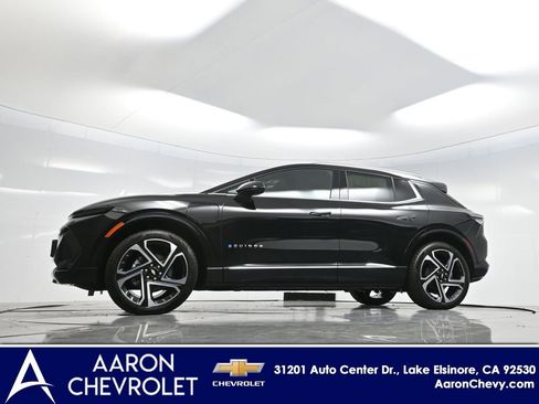 New 2025 Chevrolet Equinox EV LT image 6