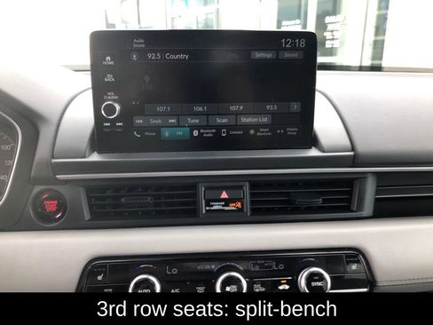 Used 2025 Honda Pilot EX-L image 18