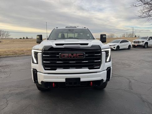 Used 2026 GMC Sierra 2500 AT4 w/ AT4 Preferred Package image 2