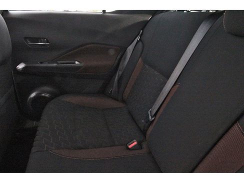Used 2021 Nissan Kicks SR w/ Interior Electronics Package FWD image 14