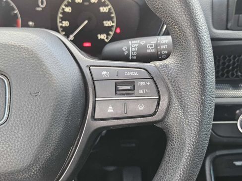 Used 2025 Honda CR-V LX image 27