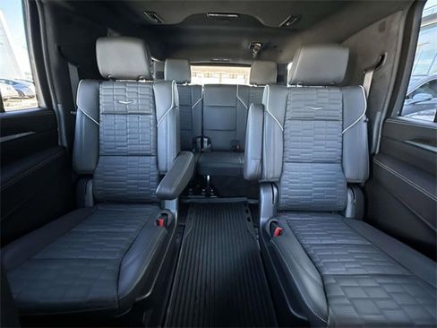Certified 2025 Cadillac Escalade ESV Premium Luxury Platinum w/ LPO, Floor Liner Package image 55