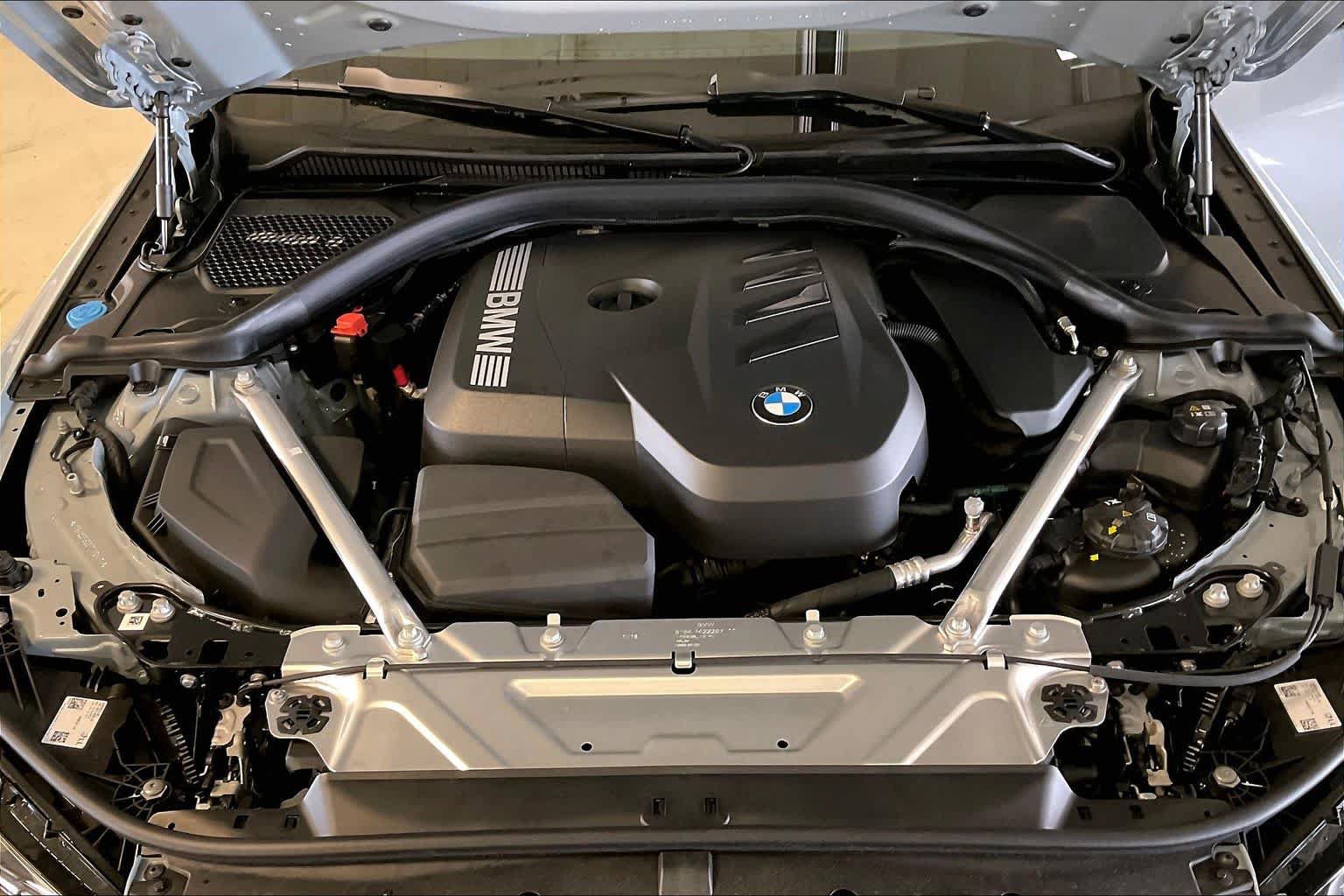 New 2026 BMW 430i xDrive w/ M Sport Package AWD/4WD image 16