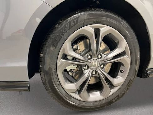 New 2025 Honda Accord EX-L image 11