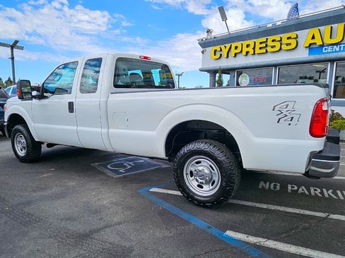 Used 2016 Ford F250 XL w/ Power Equipment Group AWD/4WD image 3