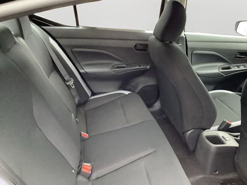 Used 2025 Nissan Versa S w/ Trunk Package image 13