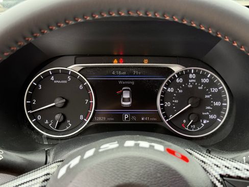 Used 2024 Nissan Sentra SR FWD image 19