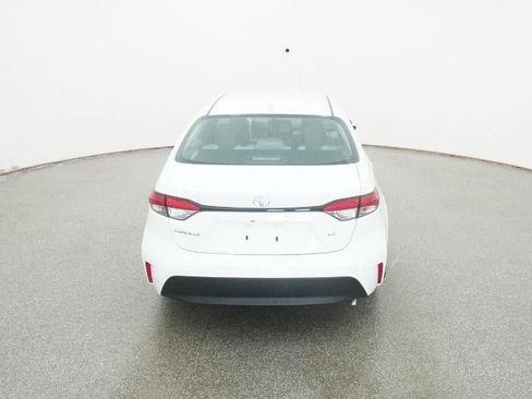 New 2026 Toyota Corolla LE image 7