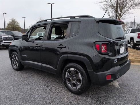 Certified 2016 Jeep Renegade Sport w/ Power & Air Group image 6