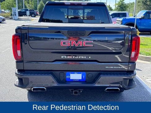 Used 2023 GMC Sierra 1500 Denali AWD/4WD image 7