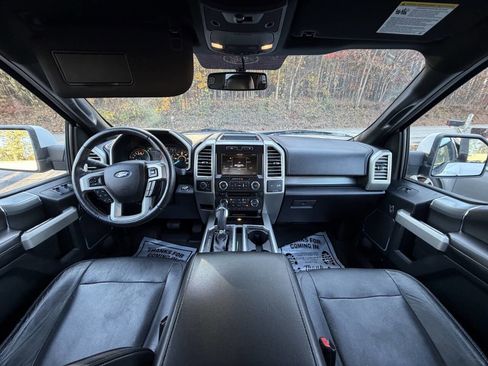 Used 2015 Ford F150 Lariat image 10
