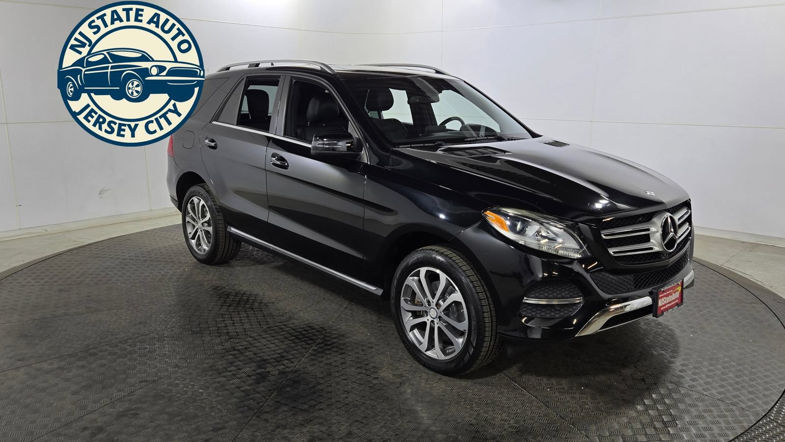 Used 2016 Mercedes-Benz GLE 350 4MATIC w/ Premium Package image 9