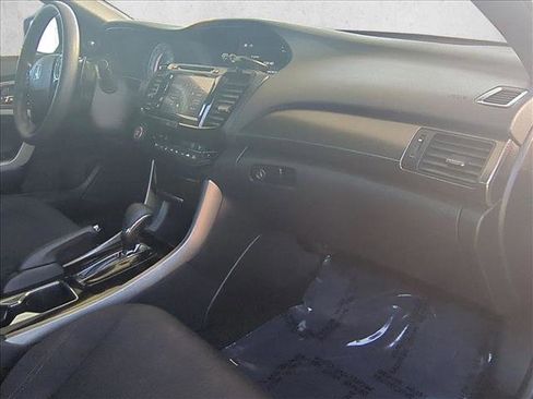 Used 2016 Honda Accord EX image 20
