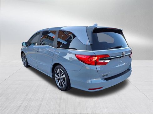 Certified 2023 Honda Odyssey Touring image 6