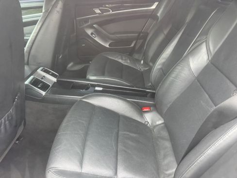 Used 2010 Porsche Panamera S RWD image 24