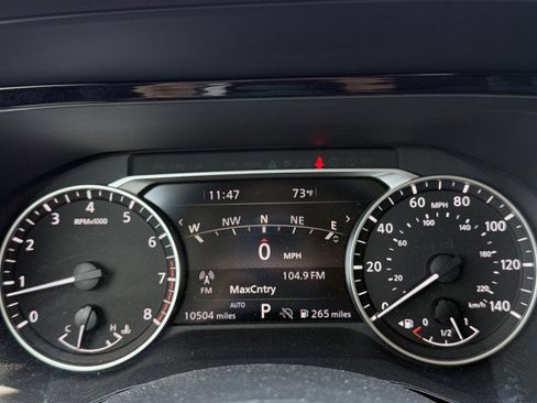 Used 2024 Nissan Pathfinder SL w/ SL Premium Package image 15