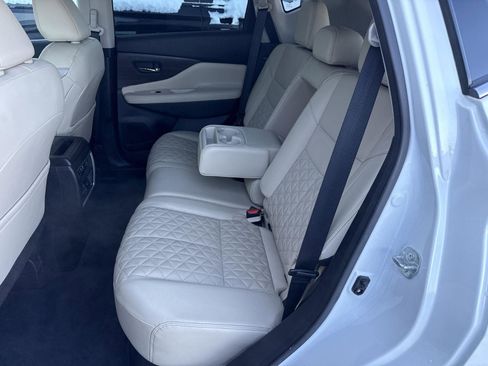 Used 2022 Nissan Murano Platinum w/ Cargo Package image 11