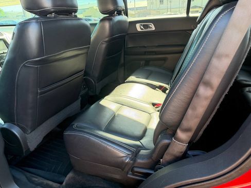 Used 2015 Ford Explorer Sport w/ Equipment Group 401A AWD/4WD image 15