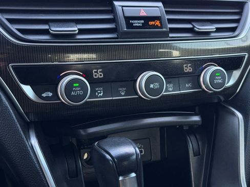 Used 2022 Honda Accord Sport image 36