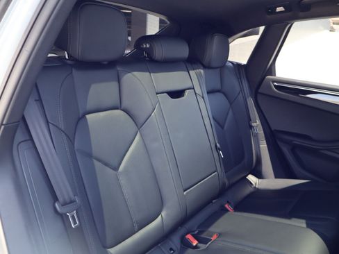 Certified 2026 Porsche Macan AWD/4WD image 23