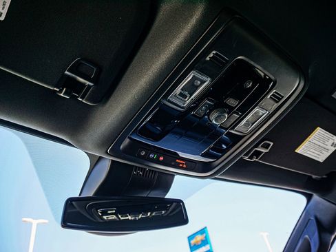 New 2026 Chevrolet Suburban LT w/ Comfort Package image 65