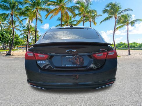 Used 2022 Chevrolet Malibu RS image 5