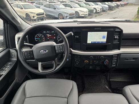 New 2026 Ford F250 XL w/ XL Chrome Package image 10