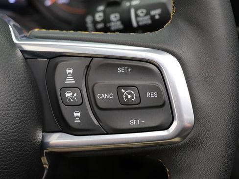 Used 2024 Jeep Wrangler Sahara w/ Technology Group image 27