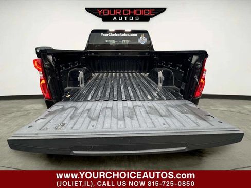 Used 2021 Chevrolet Silverado 1500 Custom Trail Boss w/ LPO, Dark Essentials Package image 7