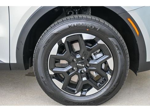 New 2026 Kia Sorento S image 9