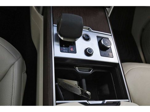 Used 2023 Land Rover Range Rover SE AWD/4WD image 25
