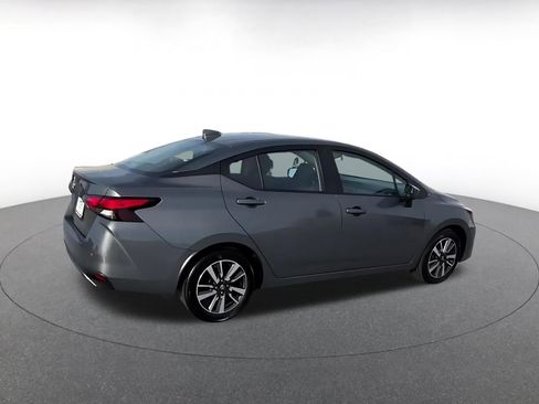 Used 2025 Nissan Versa SV FWD image 15