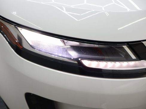 Used 2021 Land Rover Range Rover Evoque S image 27