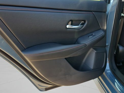 New 2025 Nissan Sentra SR image 10