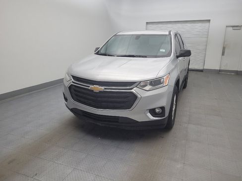 Used 2021 Chevrolet Traverse LS image 15