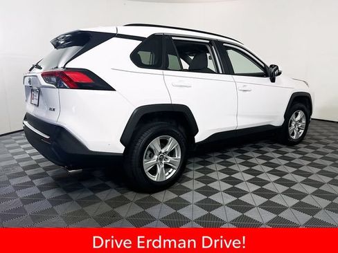 Used 2021 Toyota RAV4 XLE FWD image 23