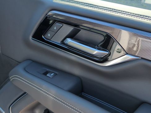 New 2026 GMC Yukon Elevation w/ Elevation Premium Package AWD/4WD image 41